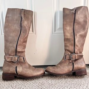 Seychelles zipper boots, size 6